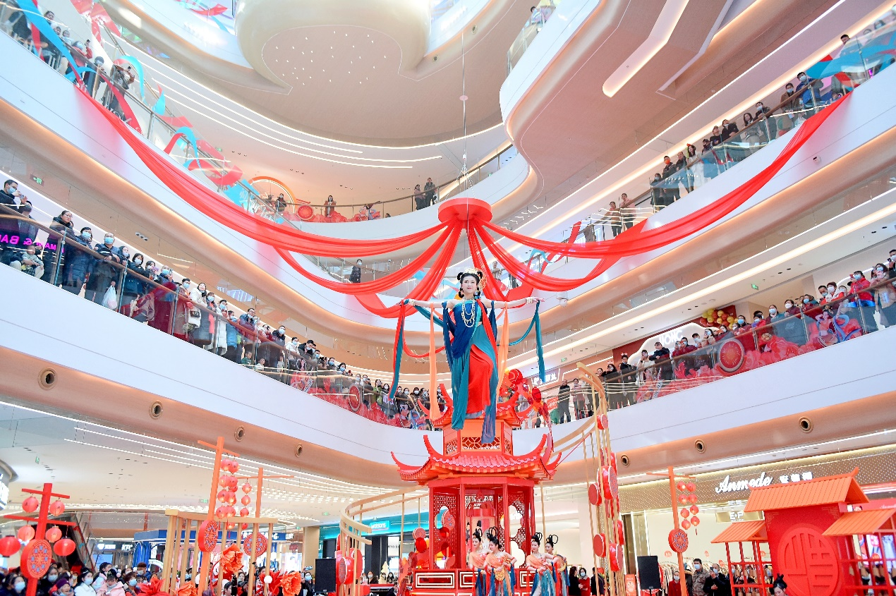 旭辉商业新产品线落地百日，见证“新头部”崛起