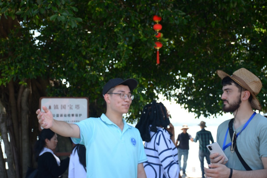 感悟乡村振兴，传播中华文化——闽江学院学子向外国友人讲述千年侯官故事