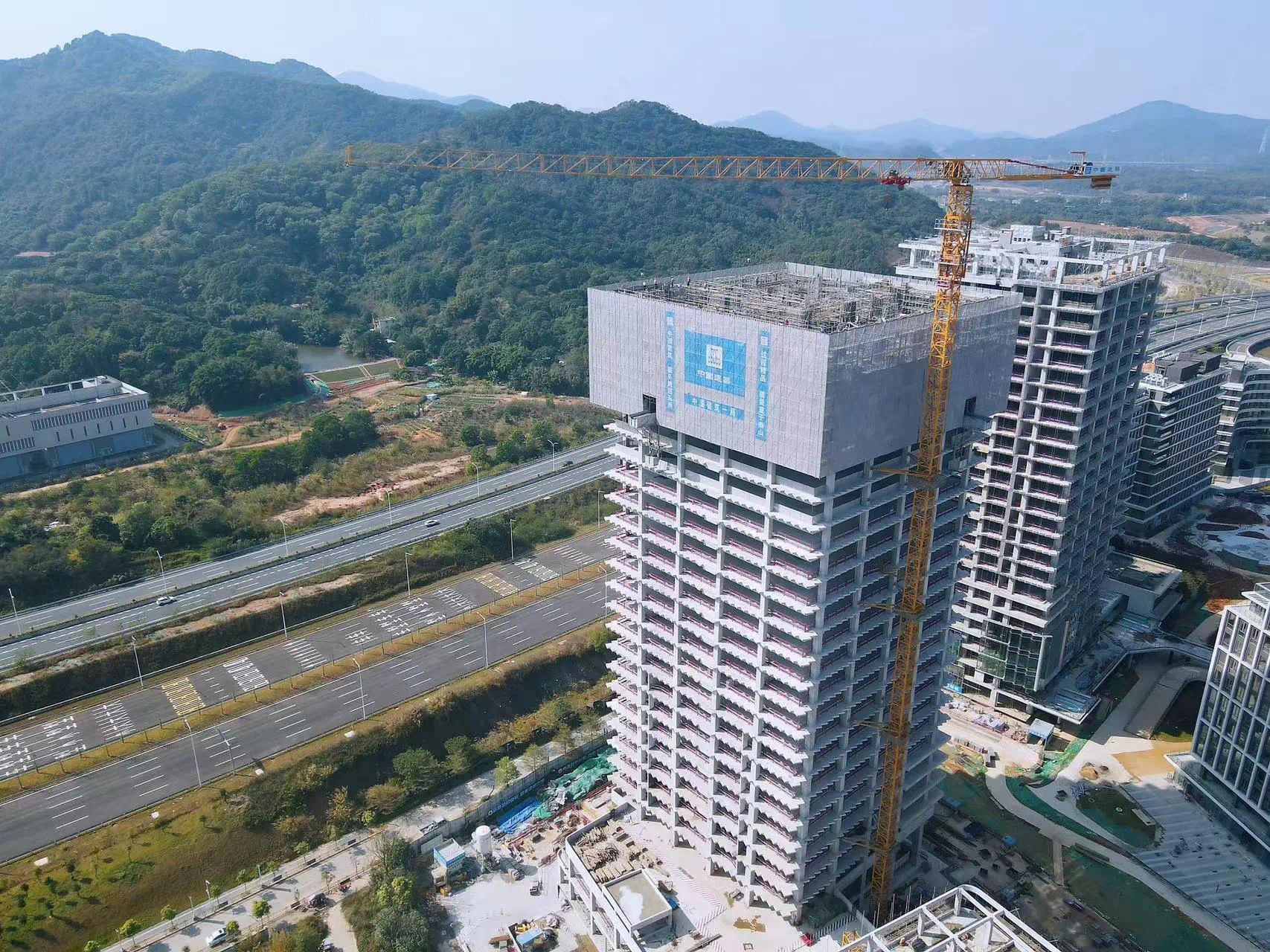 企业观察 | 绿地香港：打折出售广州地标项目股权回血，3年前拿地项目如今贴地价销售