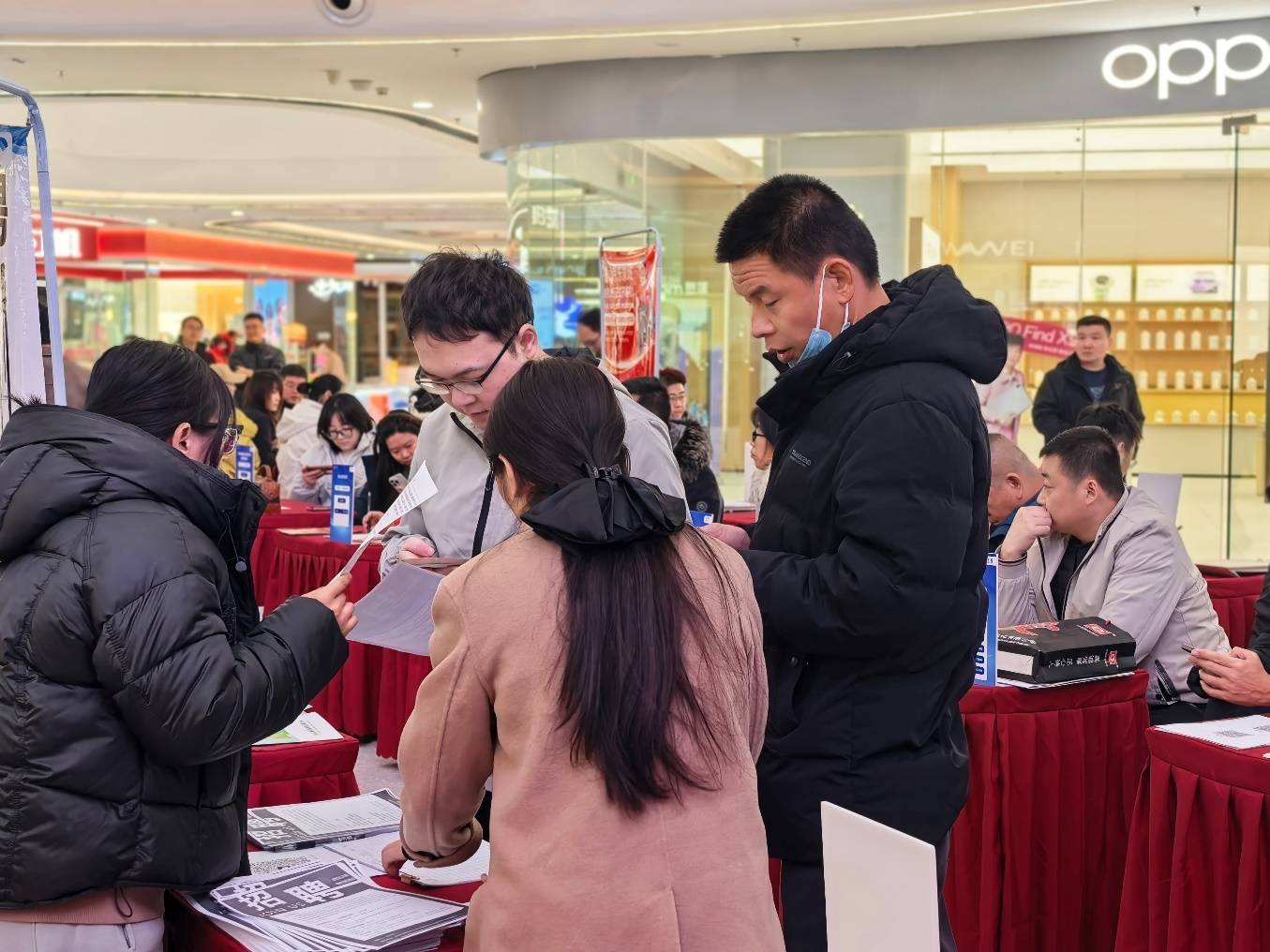 精准搭台促就业同心聚力稳民生——冀聘人才网社区专场招聘会圆满落幕 精准搭台促就业同心聚力稳民生——冀聘人才网社区专场招聘会圆满落幕