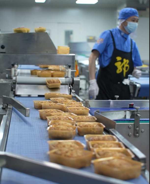 拼多多发布《新质供给地方风味消费趋势》:酸汤出黔、脆哨入沪,地域美食加速出圈 拼多多发布《新质供给地方风味消费趋势》:酸汤出黔、脆哨入沪,地域美食加速出圈