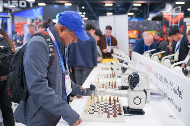 多款产品齐亮相！元萝卜 2026 CES 书写中国智造全球化新篇章