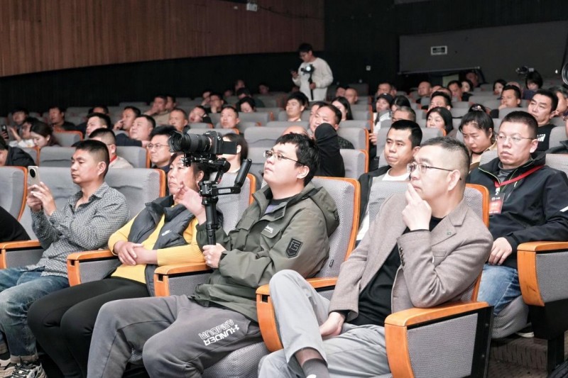 重塑出行安全信仰——小通智行首次媒体品鉴会圆满落幕 重塑出行安全信仰——小通智行首次媒体品鉴会圆满落幕