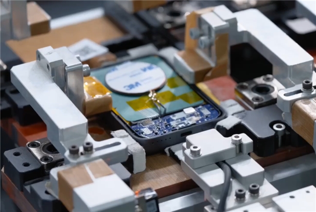 绿联科技携手比亚迪电池，打造移动电源充电安全新标杆