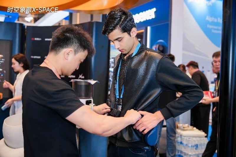 OI 时光屿登陆第 139 届广交会，以中国智造重构全球康养新生态