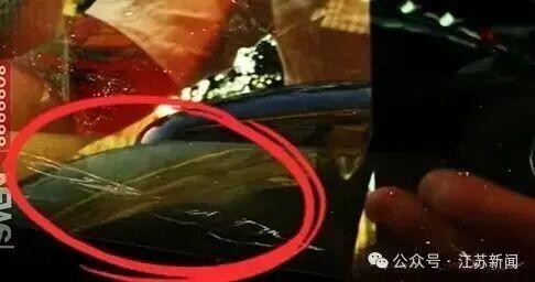 法拉利被4名儿童划损 家长均道歉 法拉利被4名儿童划损 家长均道歉