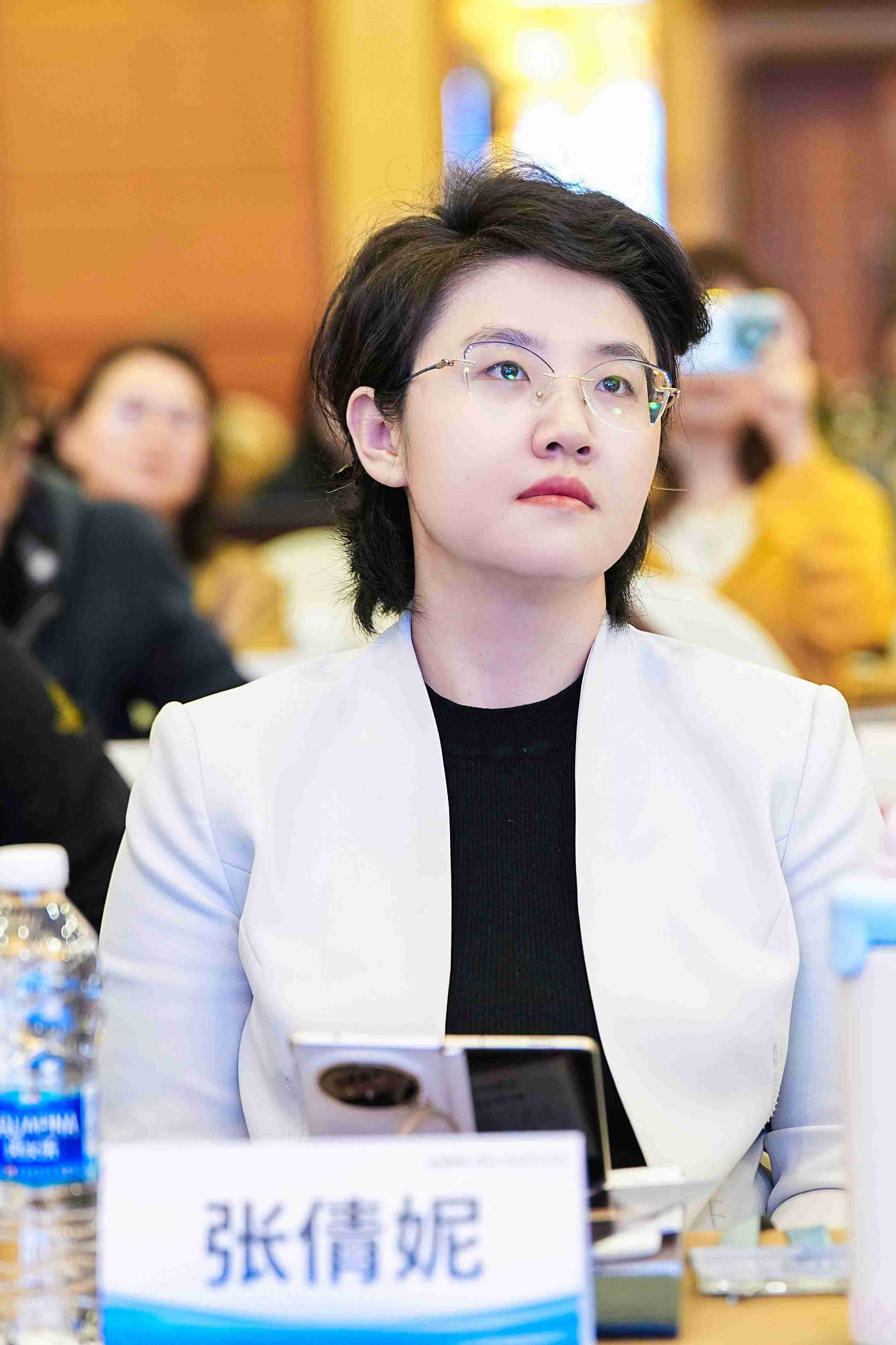 收了钱没办事就是诈骗？张倩妮律师解析合同未履行与诈骗罪的边界