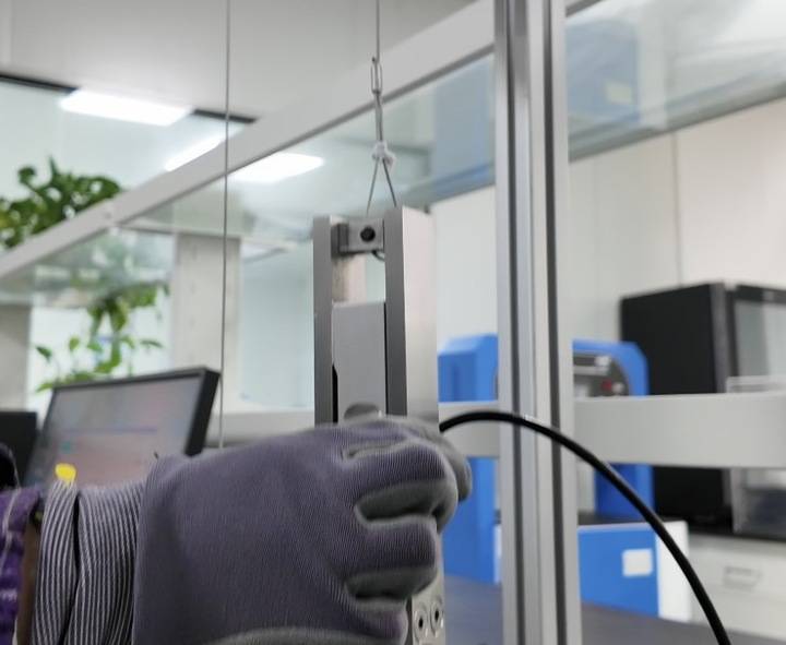 每年投入1000多万，就为给机器人做手套？这是未来产业新蓝海！