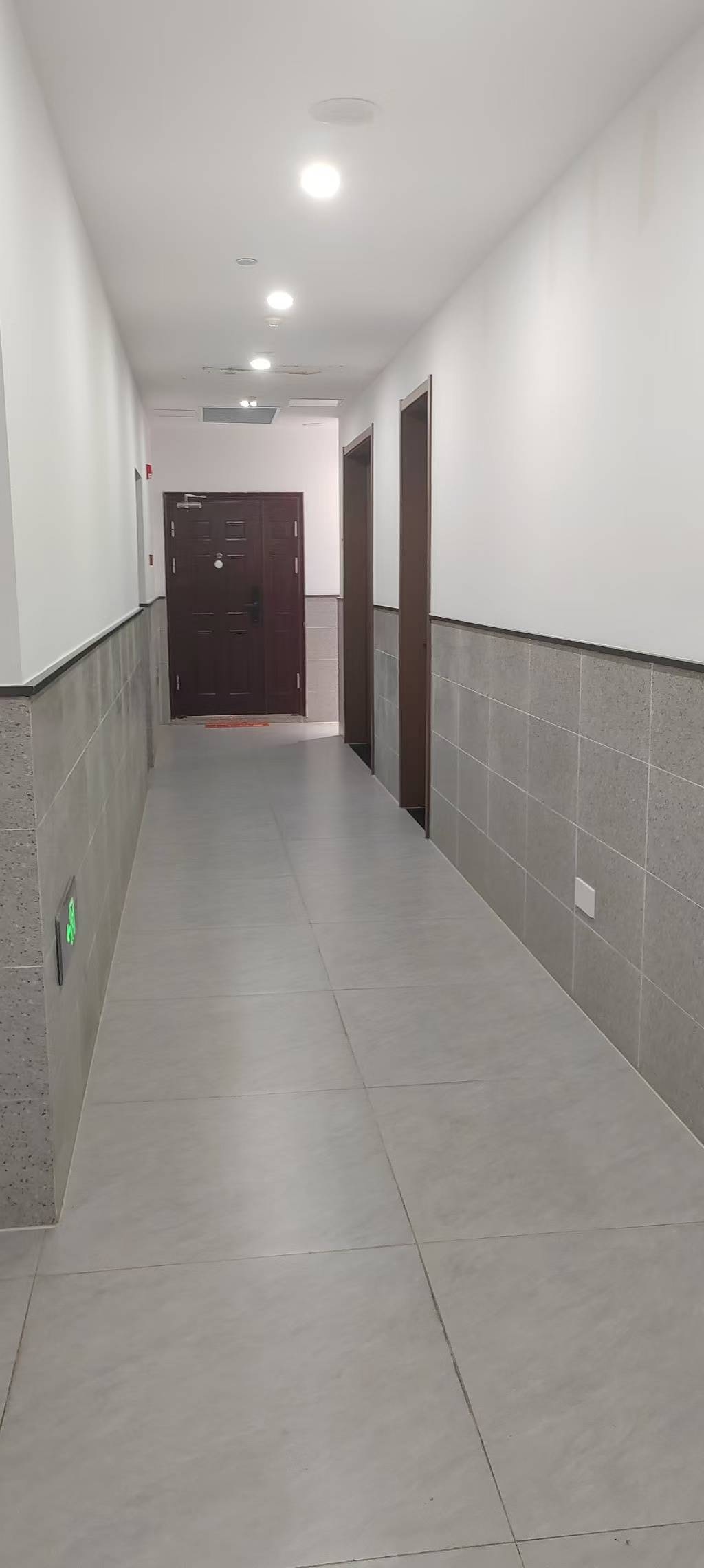 人保寿险江苏分公司食堂争议：500元餐补如何结算？