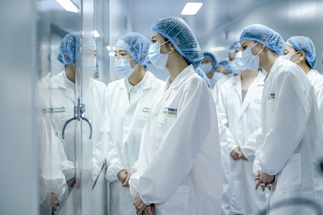 奈丝公主卫生巾质量透明开放日在湖北黄冈举行 奈丝公主卫生巾质量透明开放日在湖北黄冈举行
